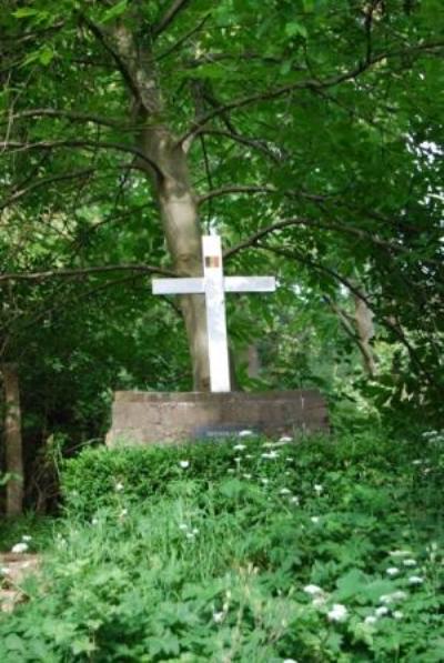 Monument Executie Marcel La Chantre #2