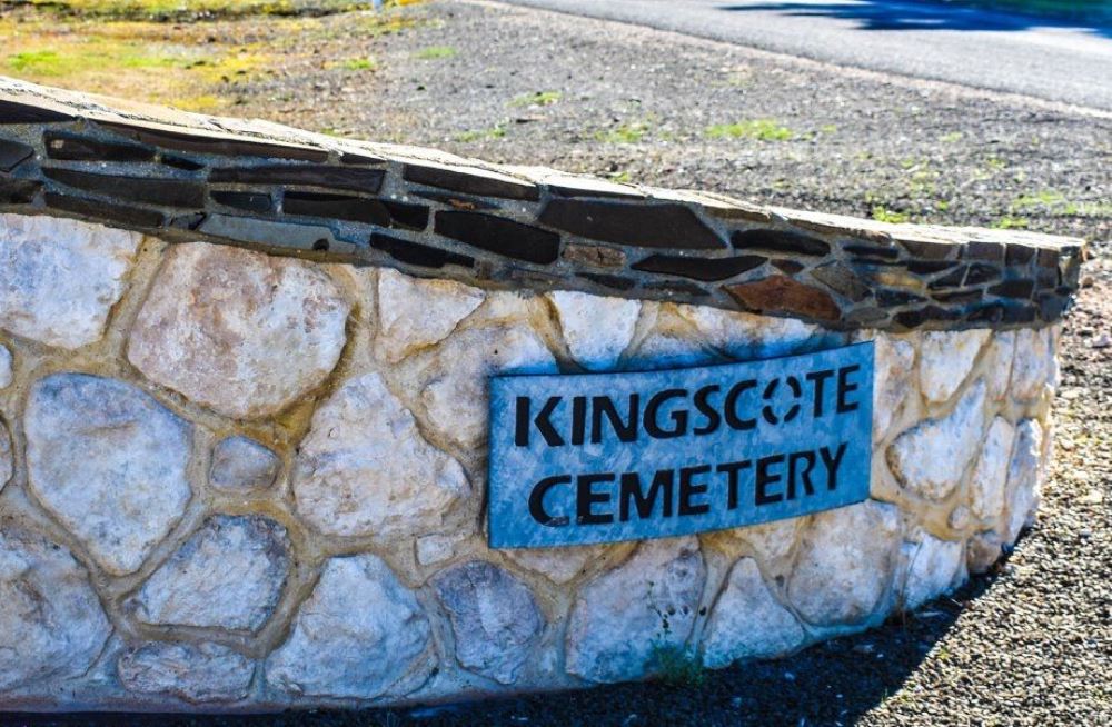 Australian War Grave Kingscote Cemetery #1