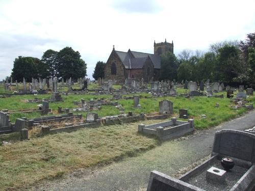 Commonwealth War Graves St Werburgh Churchyard #1