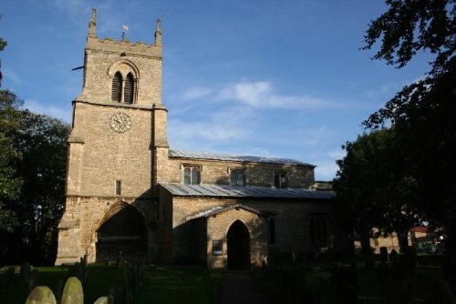 Commonwealth War Graves All Saints Old Churchyard