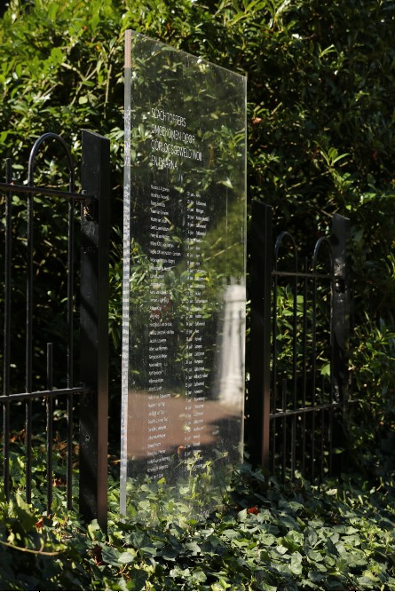 War Memorial Zaltbommel #4