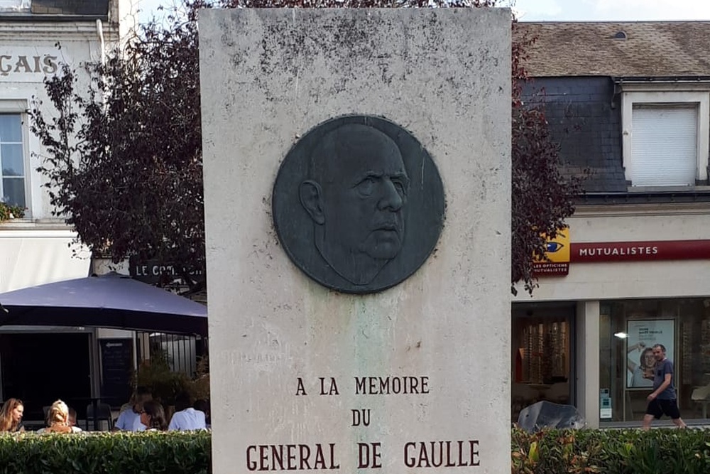 Monument Charles De Gaulle