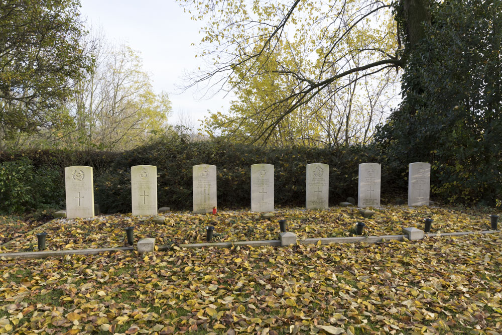 Commonwealth War Graves General Cemetery Tolkamer #1