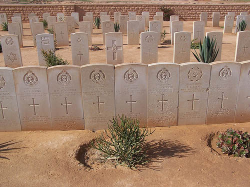 Commonwealth War Cemetery Knightsbridge #3