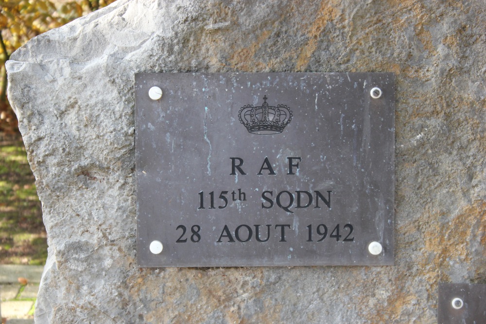 Monument RAF - USAAF Grand-Hallet	 #2