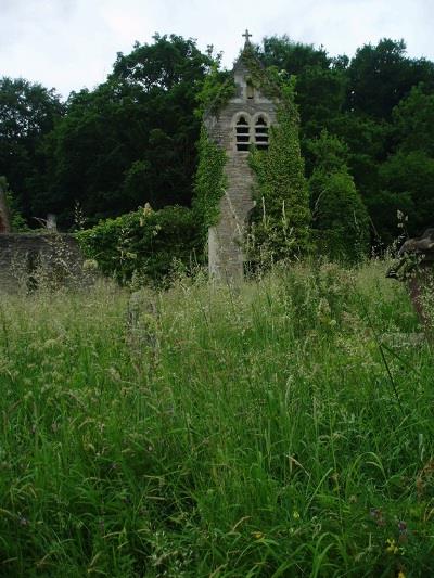 Commonwealth War Graves Chapel Hill St. Mary Churchyard