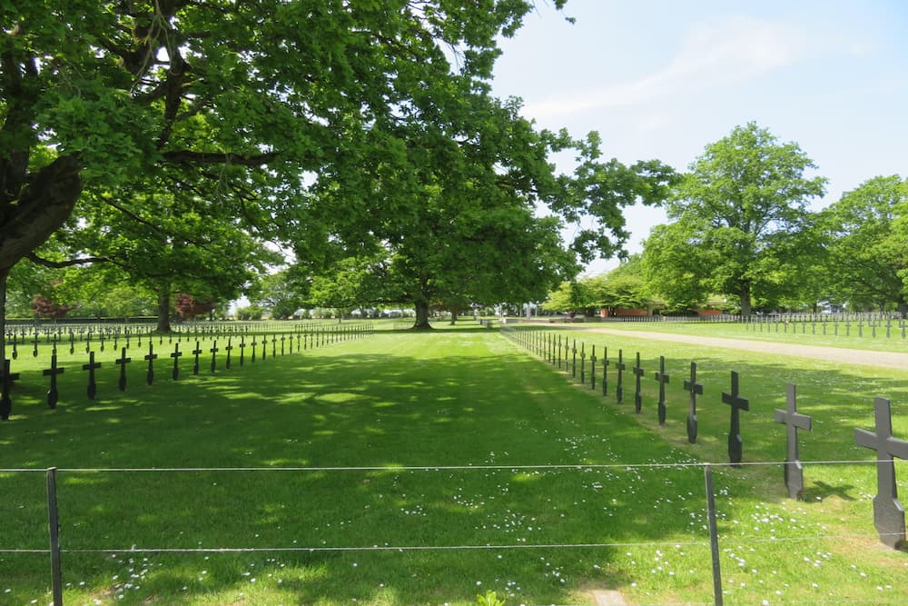 German War Cemetery Fort-de-Malmaison #3