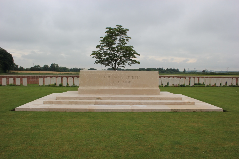 Commonwealth War Cemetery Tilloy #3