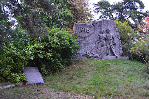 Mass Grave Finnish Red Guards #1