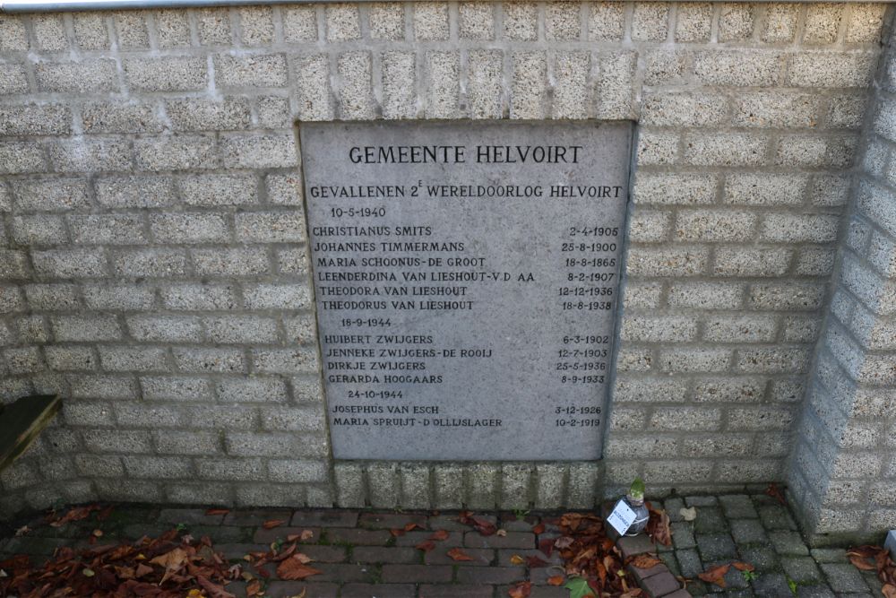 War Memorial Helvoirt #4