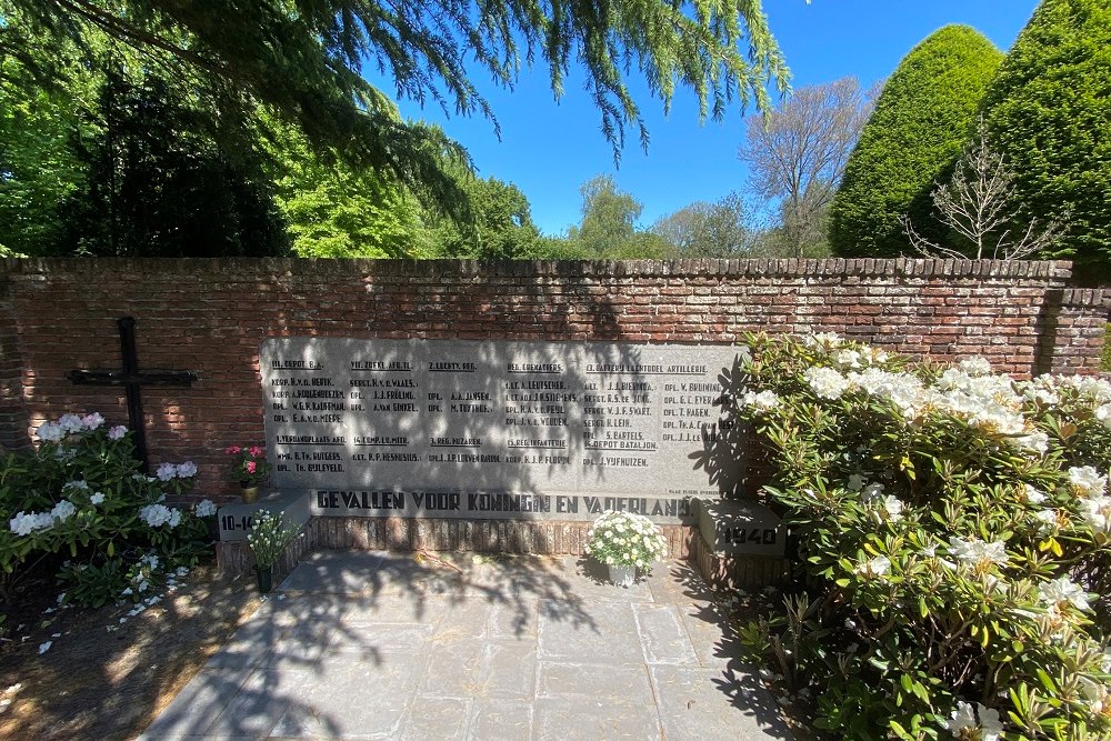 Dutch War Graves Eastern Cemetery Voorburg