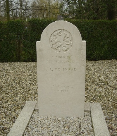 Dutch War Grave Brandwijk #2