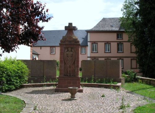 Oorlogsmonument Dreis #1