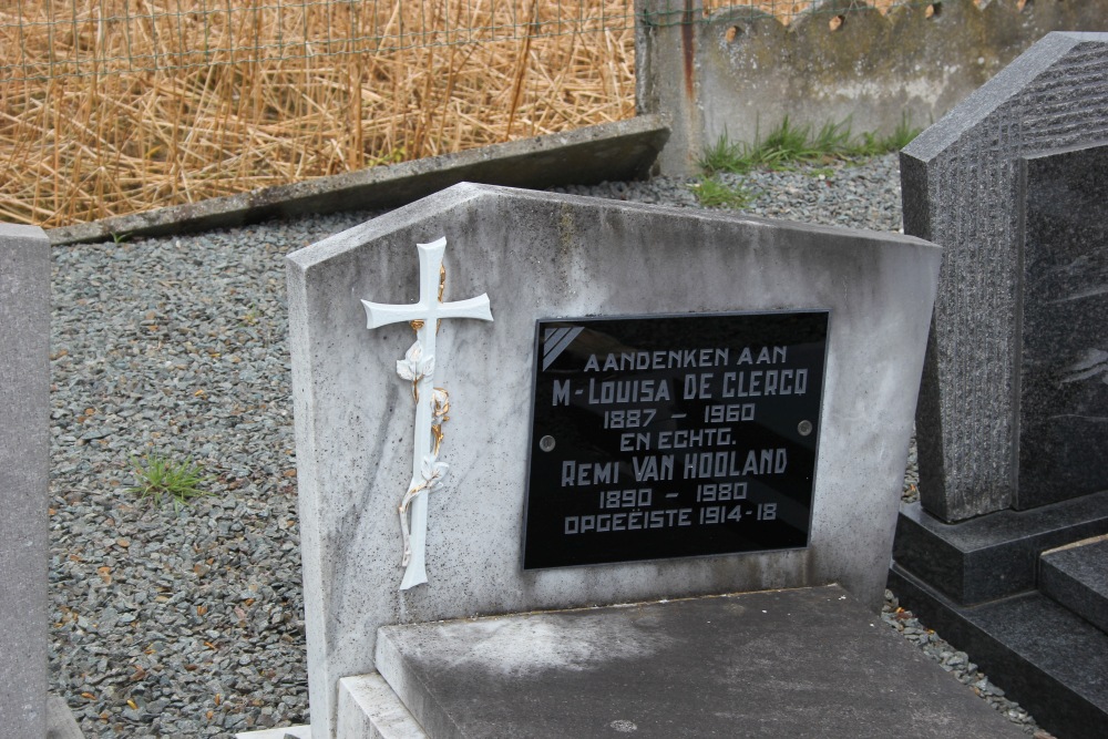 Belgian Graves Veterans Ophasselt Cemetery #5