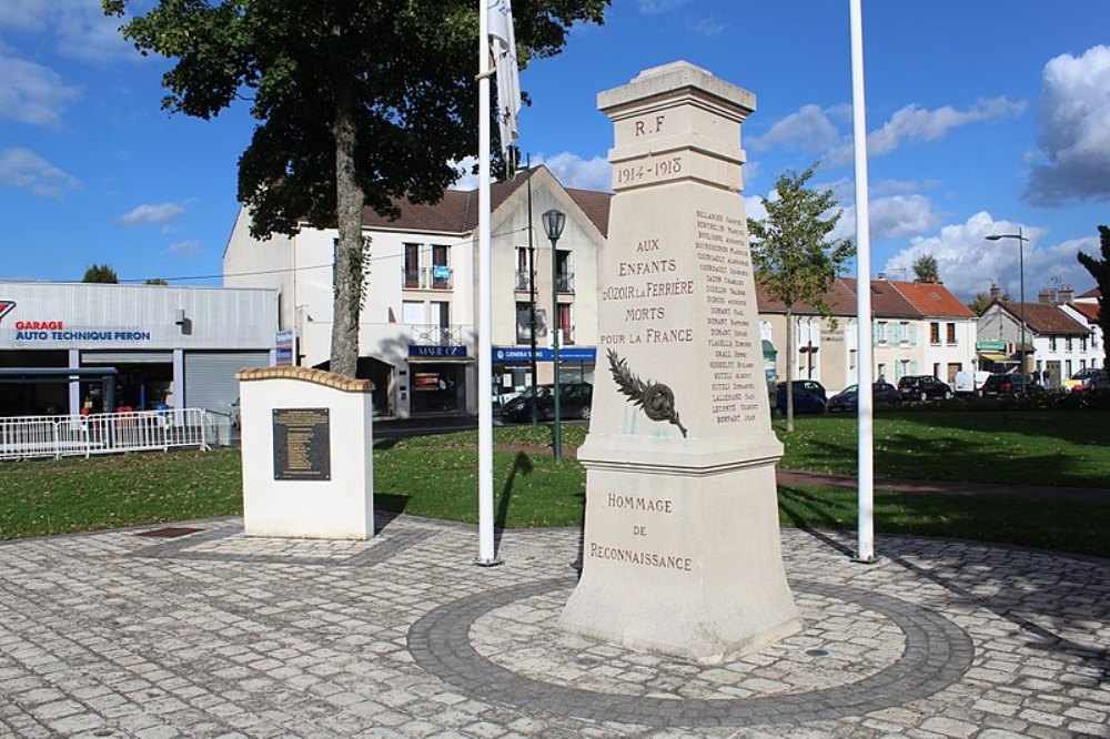 Oorlogsmonument Ozoir-la-Ferrire #1