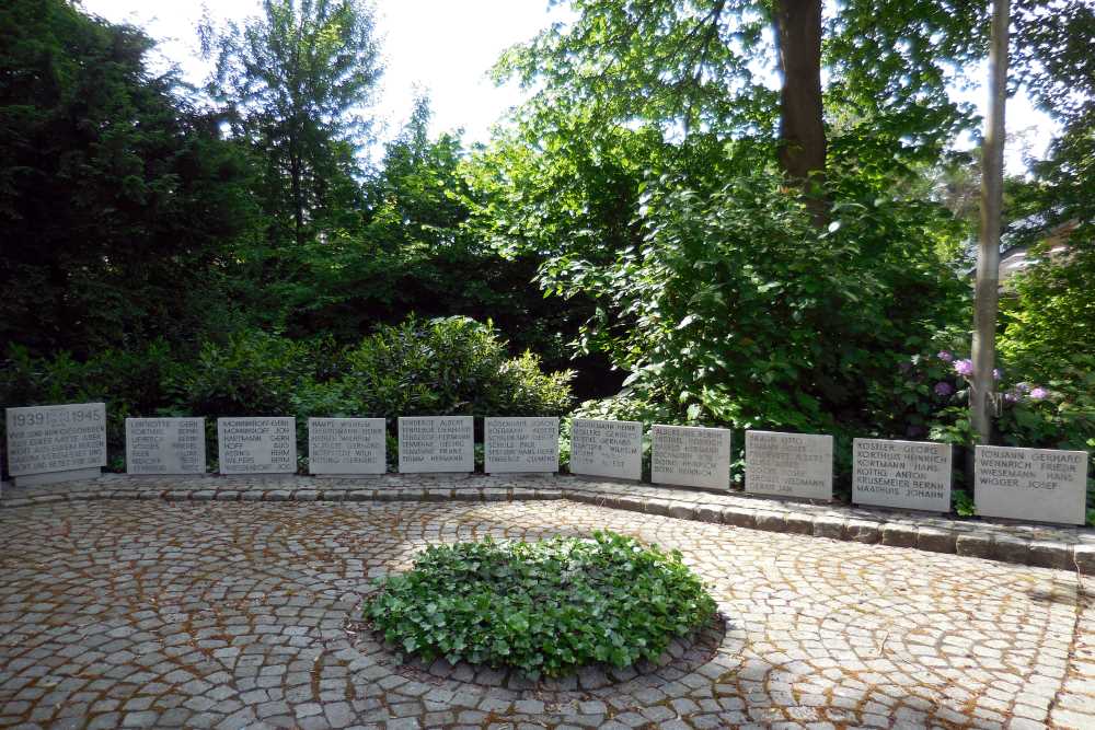 Oorlogsmonument Gronau #2