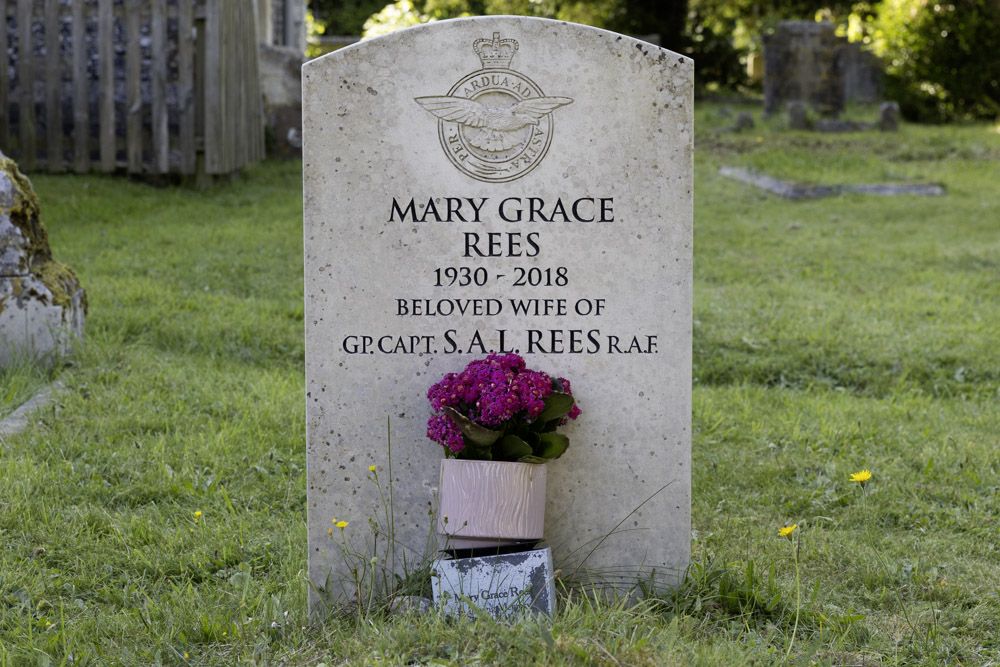 Oorlogsgraven van het Gemenebest St Michael Churchyard #2