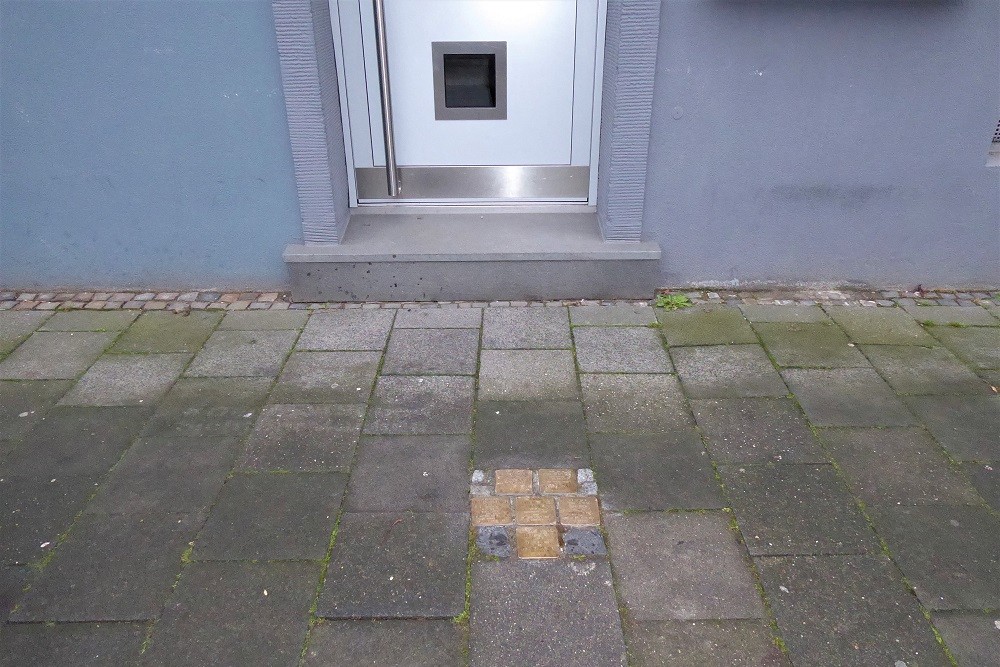 Stumbling Stones Südstraße 44 #4