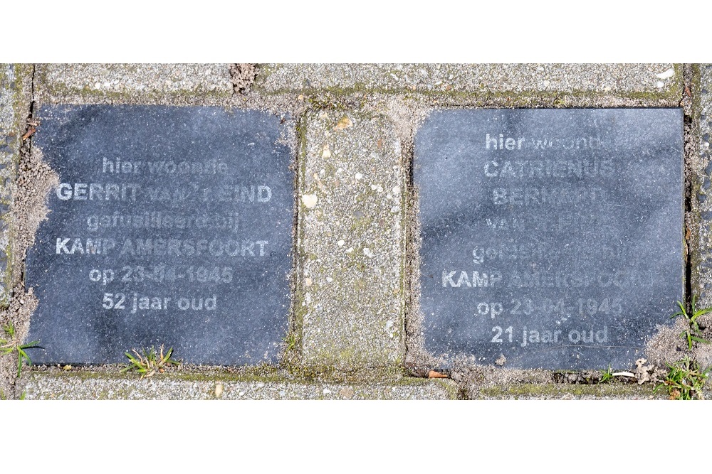 Memorial Stones Snouckaertlaan 28 (now 70)