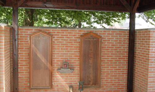 War Memorial Straberg #1