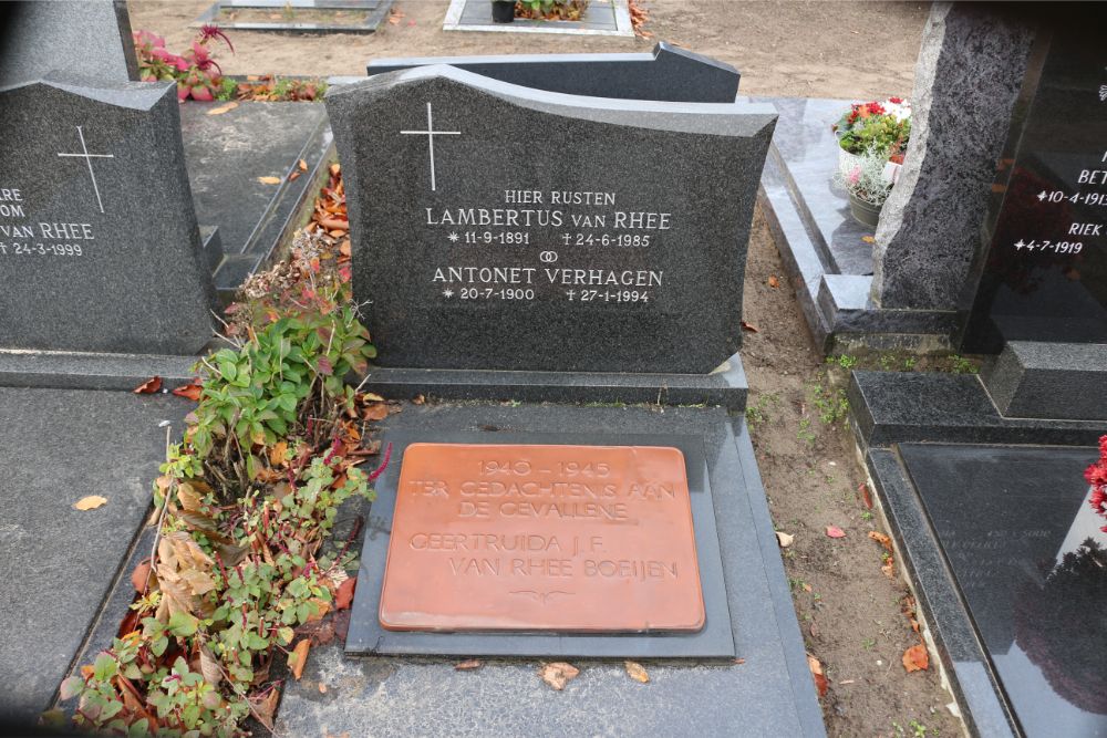 Memorial Killed NS Employee Roman Catholic Cemetery Schijndel #1