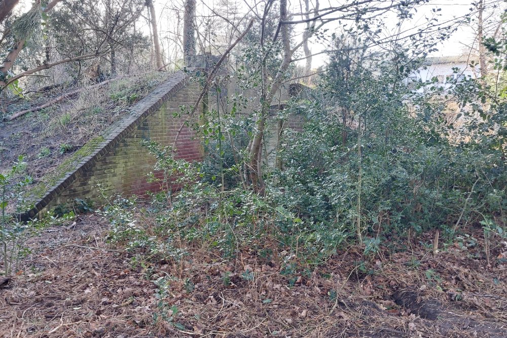 German Personnel Bunker (FA Unterstand)