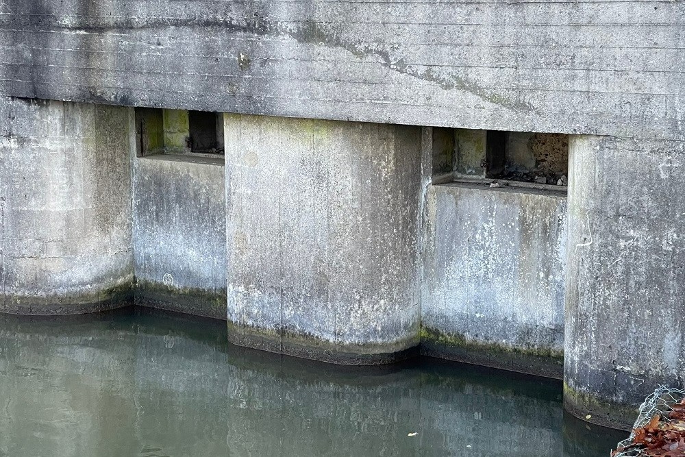 Bunker 16 Border Defence Bocholt-Herentals Canal #2