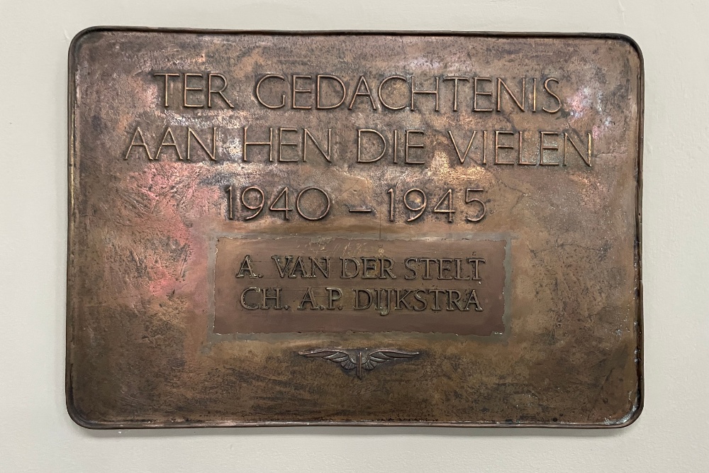 Memorial Killed Railway-Employees Dordrecht #1