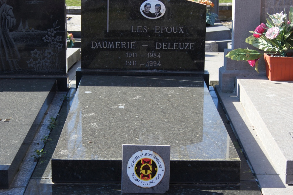 Belgian Graves Veterans Villers-Saint-Amand #2