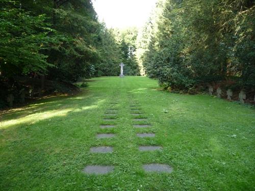 Duitse Oorlogsgraven Waldfriedhof #2