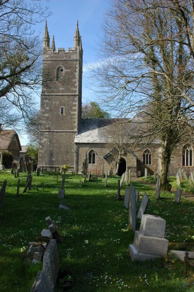Oorlogsgraf van het Gemenebest St. John the Baptist Churchyard #1