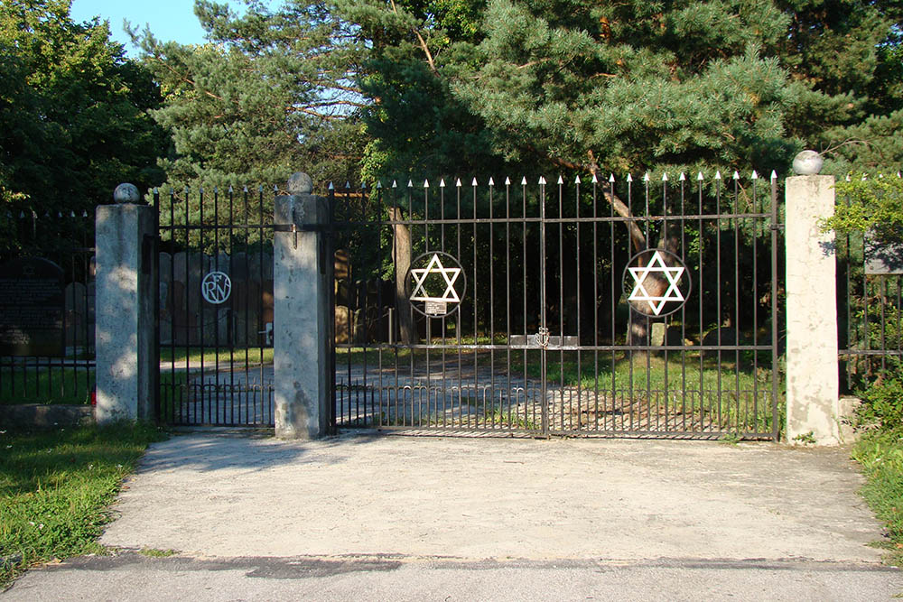 Jewish Cemetery Kielce #1