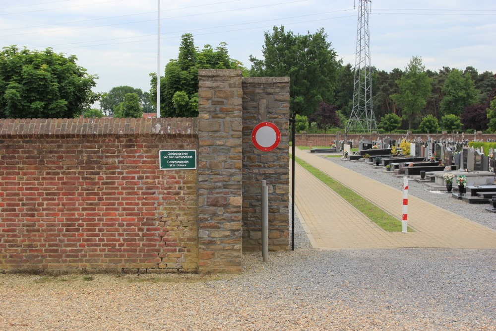 Oorlogsgraven van het Gemenebest Koersel