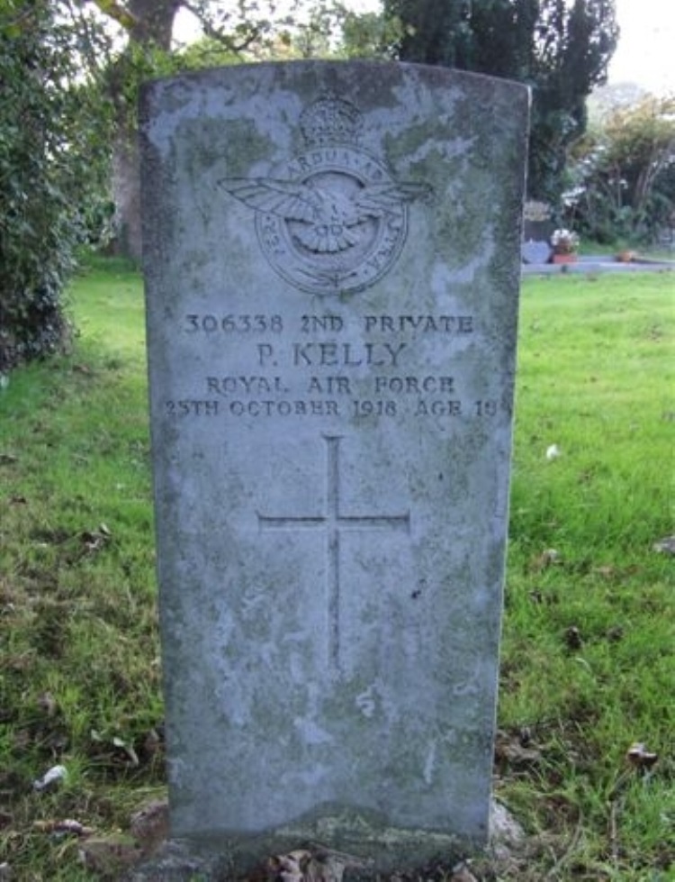 Commonwealth War Grave Mucklagh Catholic Churchyard