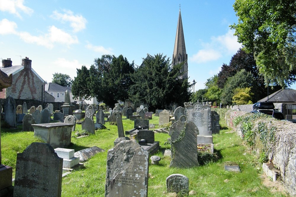 Commonwealth War Graves St. Mary Churchyard