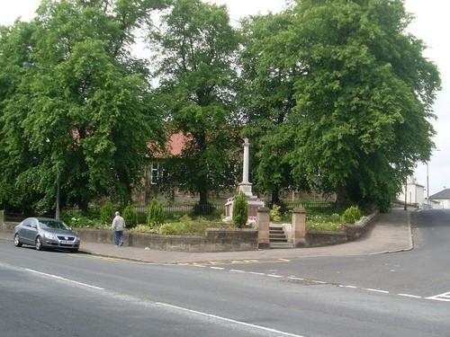 Oorlogsmonument Thornliebank #1