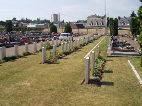 Commonwealth War Graves vreux #1