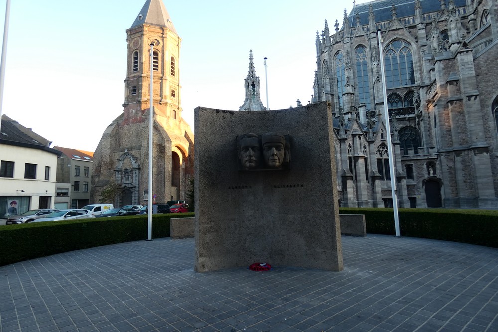 War Memorial Oostende #5