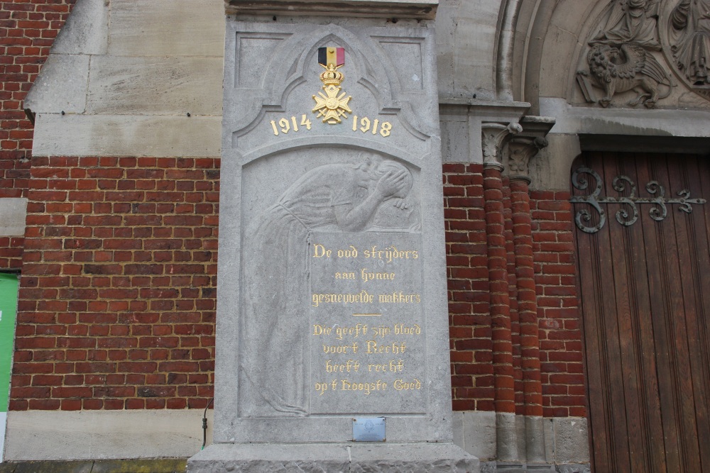 War Memorial Tollembeek #2