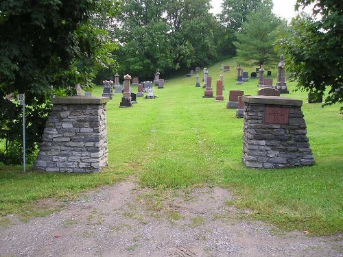 Commonwealth War Graves Keene Cemetery