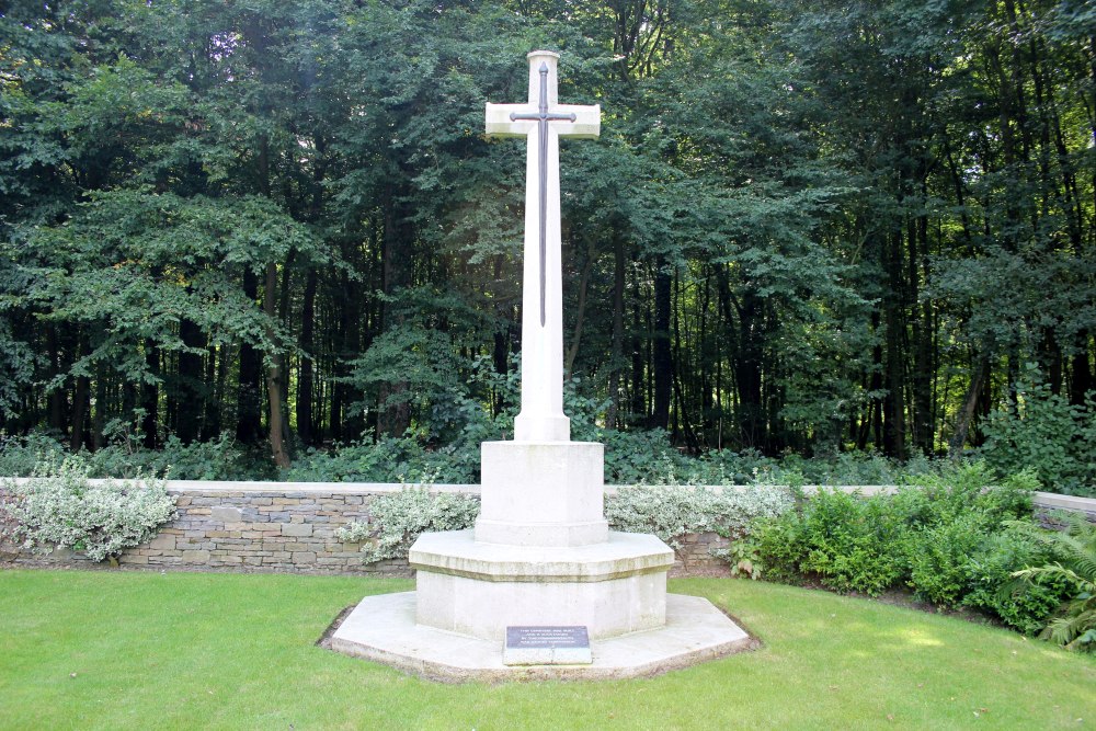 Commonwealth War Cemetery Nieppe-Bois #2