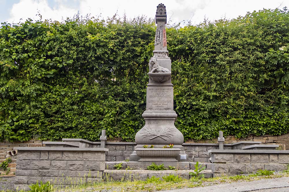 War Memorial Rouvreux #1