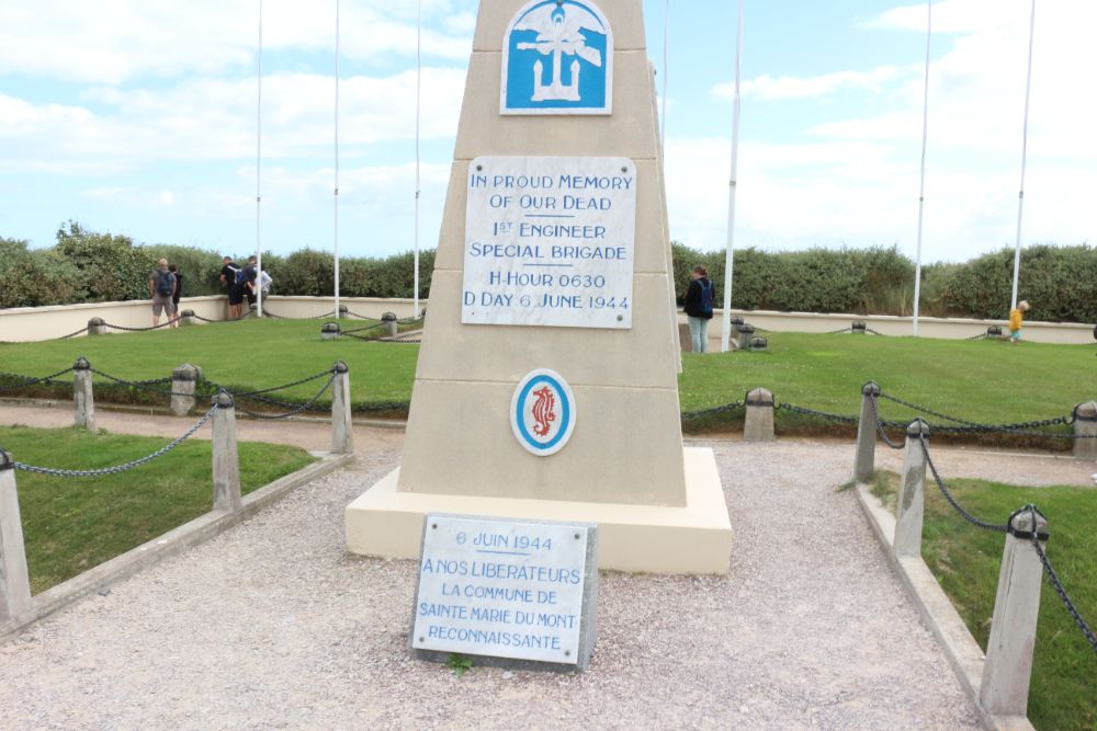 Monument 1st Engineer Special Brigade #1