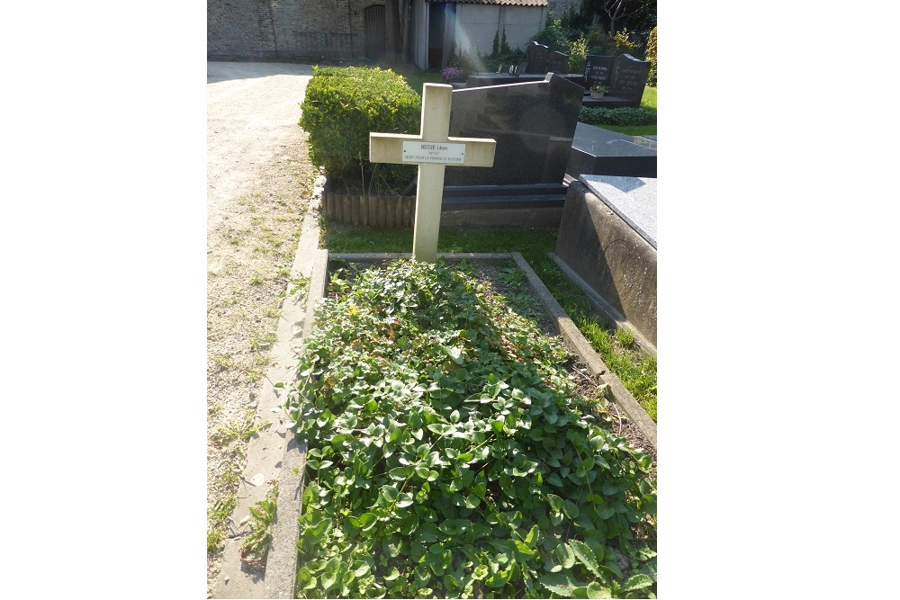 French War Grave Roesbrugge