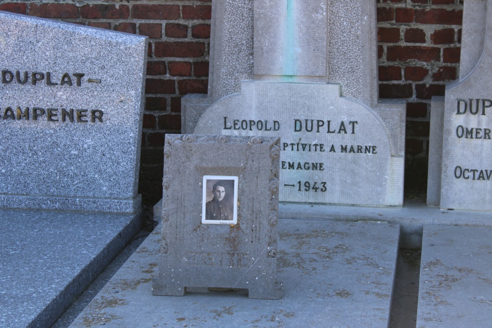 Belgian War Graves Willemeau #2