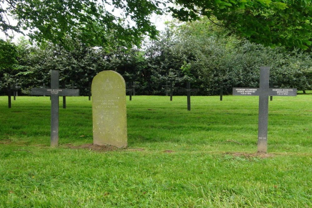 German War Cemetery Achiet-le-Petit #4