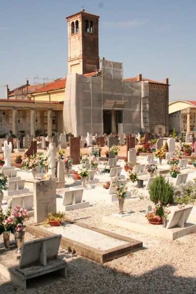 Commonwealth War Graves Isola della Scala