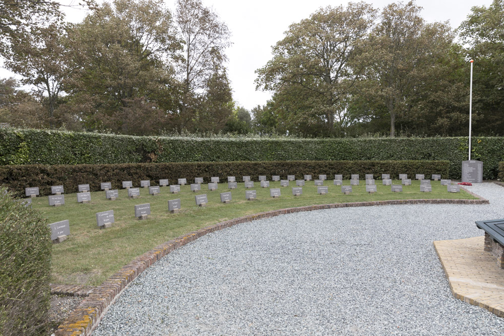 Nederlands Oorlogsgraven Westkapelle #2