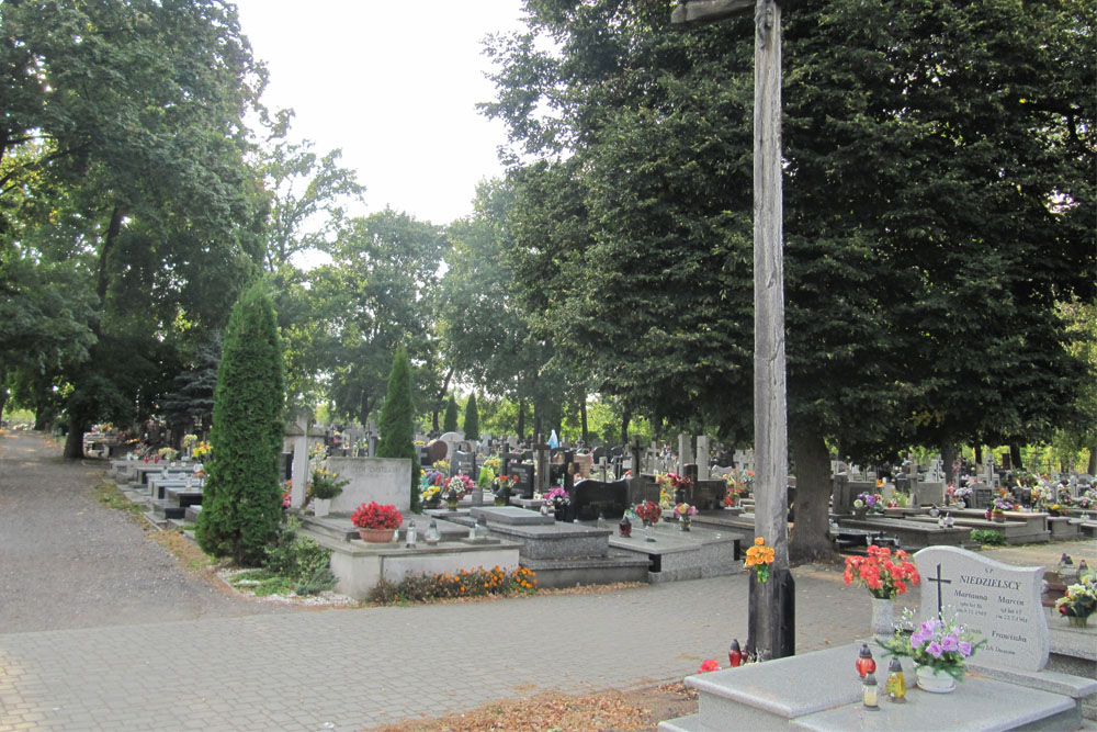 Mass Grave Soviet & Polish Soldiers