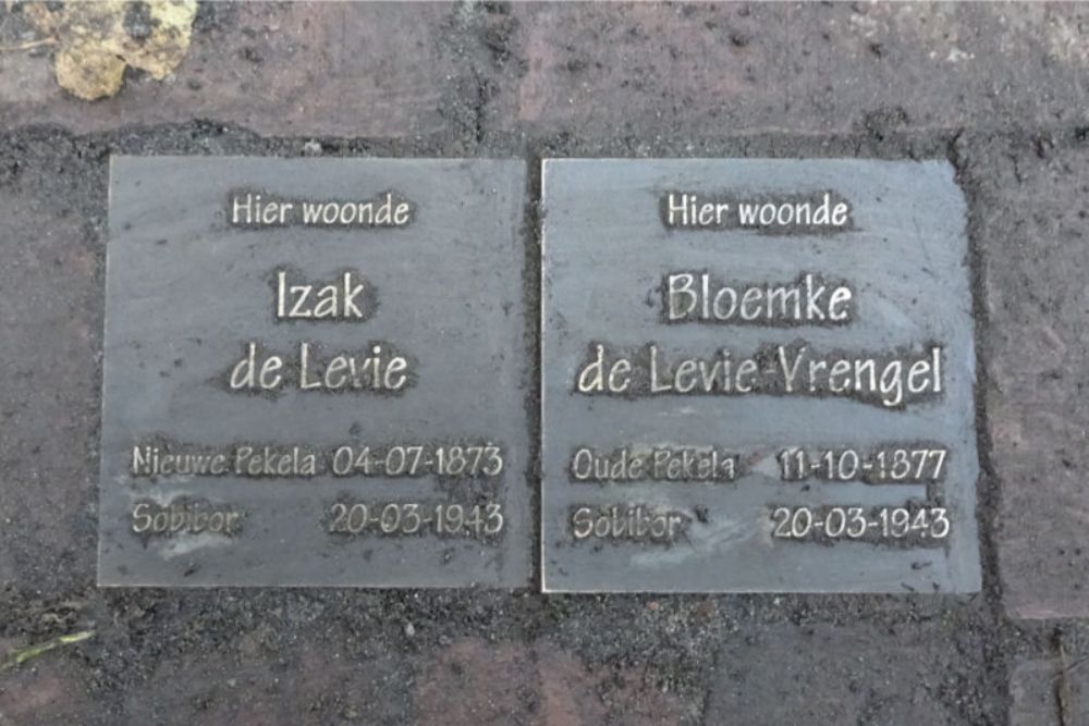 Memorial Stones Hoofdweg 170 #1